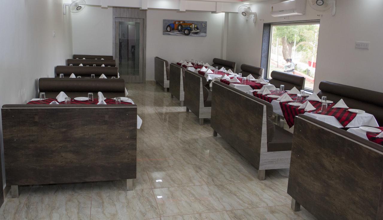 Hotel Airline Sirohi Exterior photo